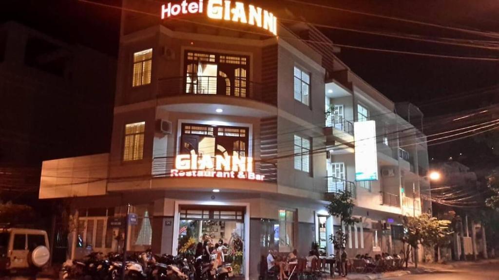 Trung Hoa Hotel ブンタオ エクステリア 写真